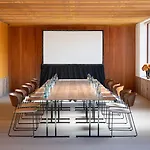 Melia Hotel 5*