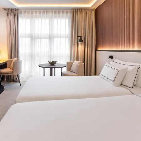 Meliá Hotel 5*