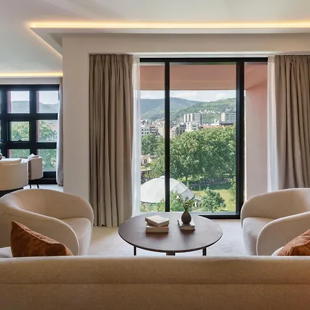 Meliá Hotel 5*